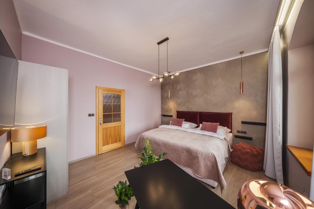 Penzion Martina**** Lanškroun エクステリア 写真